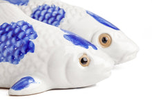 Afbeelding in Gallery-weergave laden, Shopbambloo koi karper blauw porselein duo